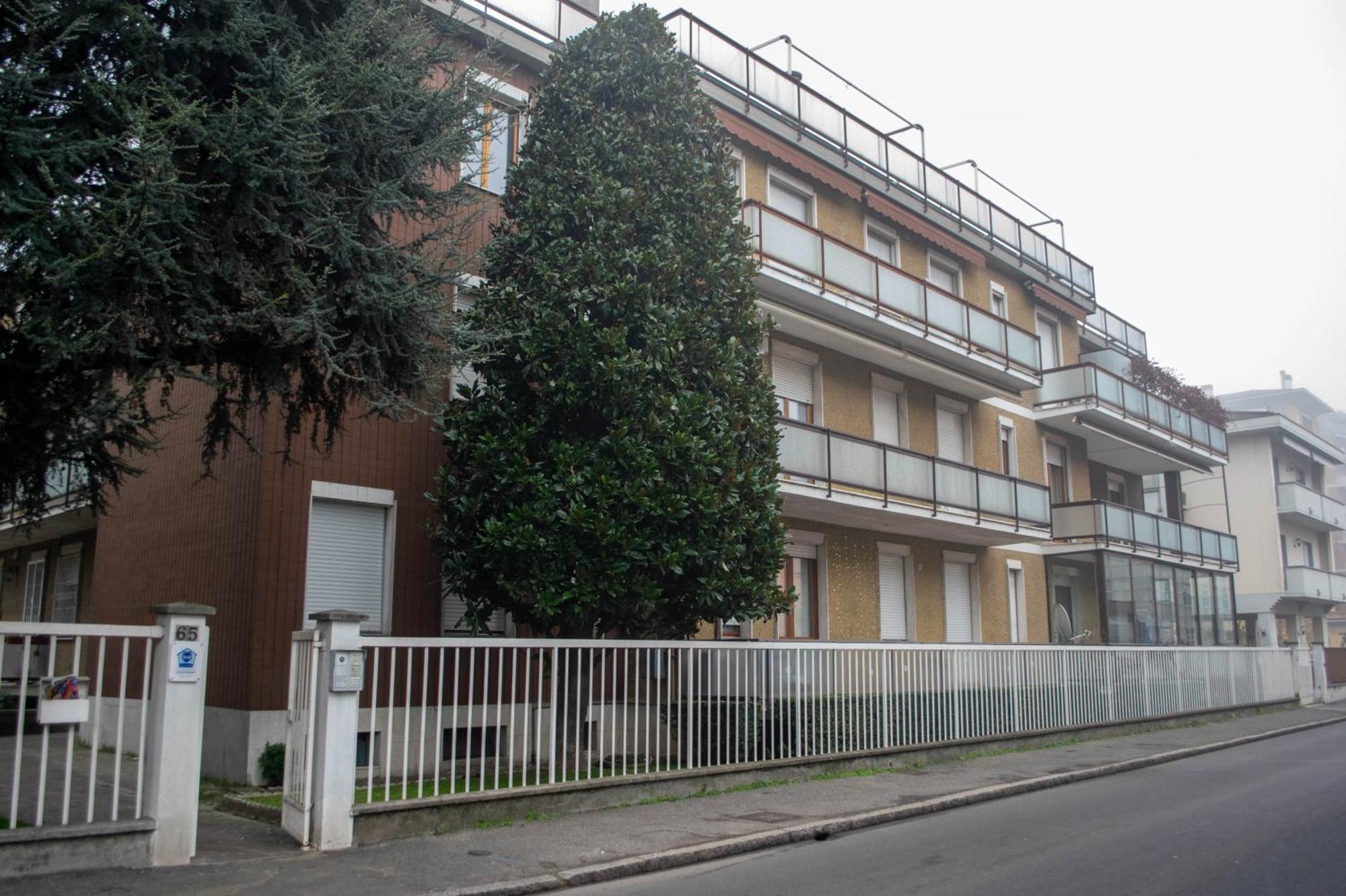 ピアチェンツァ Emmanueli65 Fronte Clinica Per 4 Matrimoniale E Castello Bed & Breakfast エクステリア 写真
